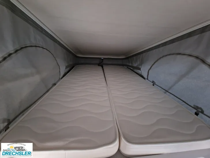 Fahrzeugbild Challenger V114 Road Edition Premium #8
