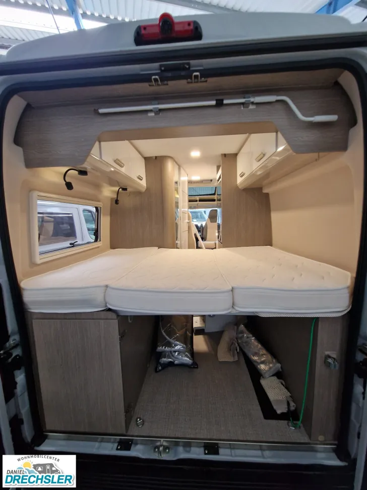 Fahrzeugbild Challenger V114 Road Edition Premium #17