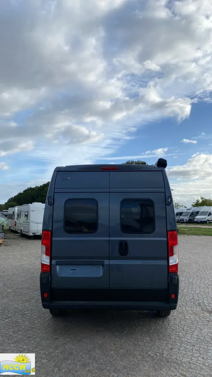 Frontal Hinten Carado CV 600 PRO+ 8 G. Automatik Abverkaufspreis
