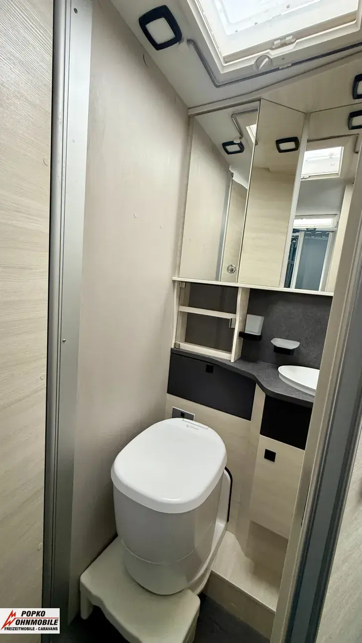 Fahrzeugbild Chausson Teilintegrierte 788 Titanium Ultimate WENIG KM - 170PS Automatik #13