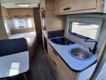 Fahrzeugbild Weinsberg CaraOne 500 FDK Modell 2027 #5