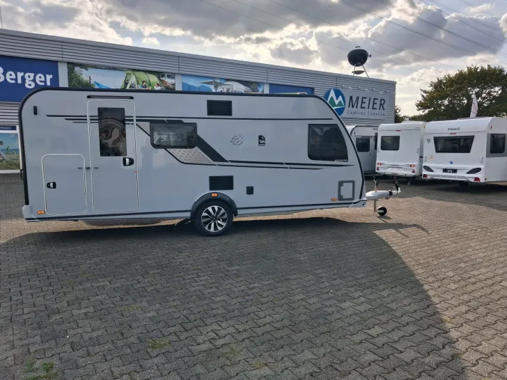 Fahrzeugbild Knaus Südwind 540 FDK Black Selection Modell 2027 #1
