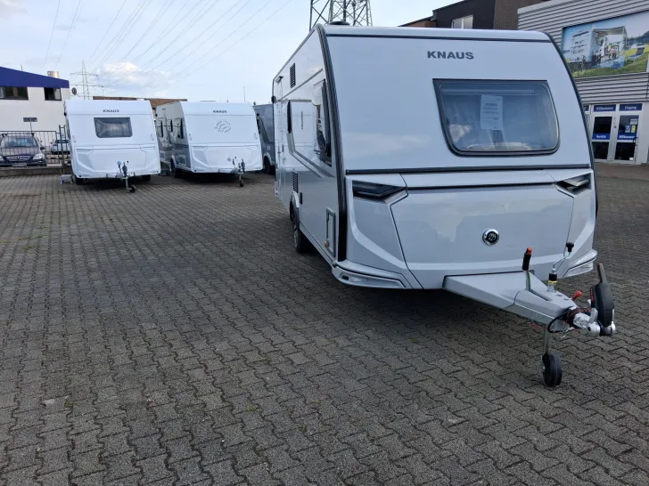 Fahrzeugbild Knaus Südwind 540 FDK Black Selection Modell 2027 #3