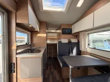 Fahrzeugbild Weinsberg CaraHome 650 DG Automatik Rückfahrkamera Radio #9