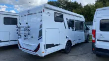 Schräg Hinten Carado VAN 347 PRO+ Automatik + SAT & TV