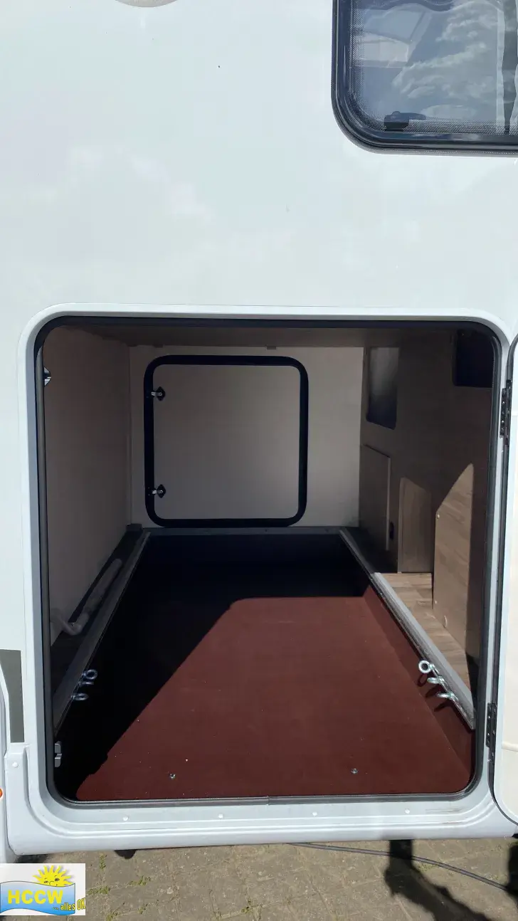 Heckgarage Carado VAN 347 PRO+ Automatik + SAT & TV