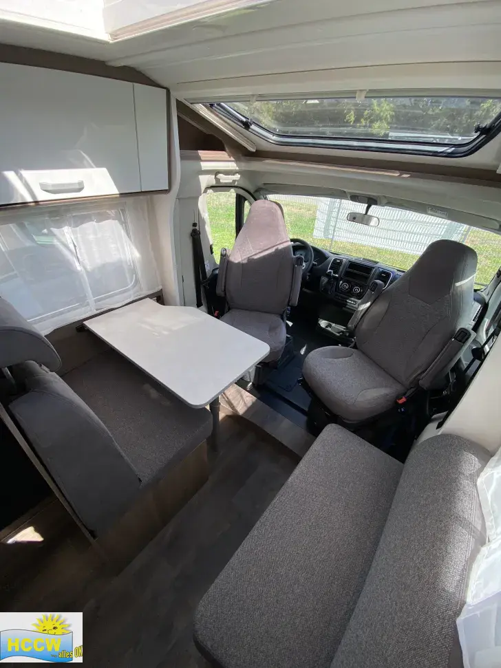 Sitzgruppe Carado VAN 347 PRO+ Automatik + SAT & TV