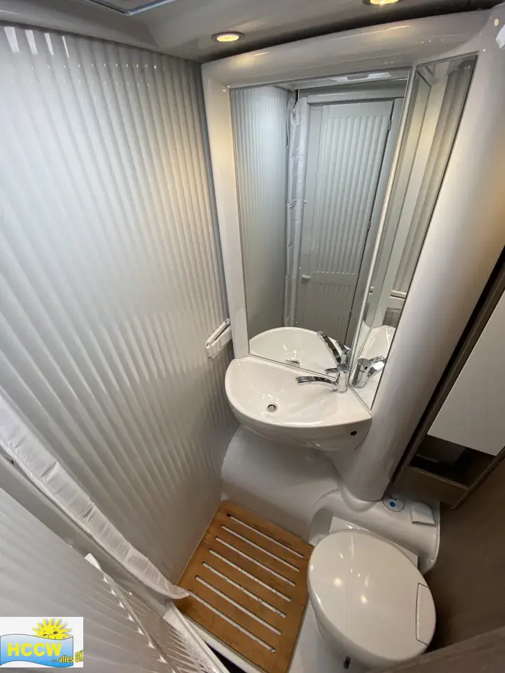 Toilette Carado VAN 347 PRO+ Automatik + SAT & TV