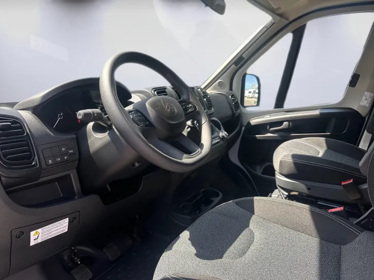 Fahrzeugbild Sunlight Sub TS 67 Citroen #7