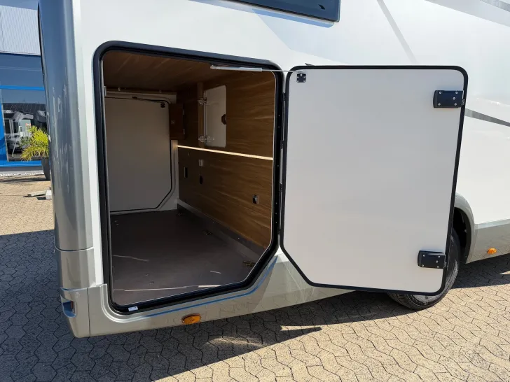 Fahrzeugbild Mobilvetta Krosser P 86 NB, Solar, Lithium, Automatik, 4,4t #15