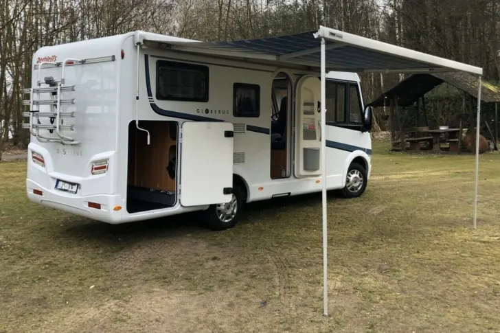 Fahrzeugbild Dethleffs Globebus I 011 Klima, Fest & Hubbett, Markise #10