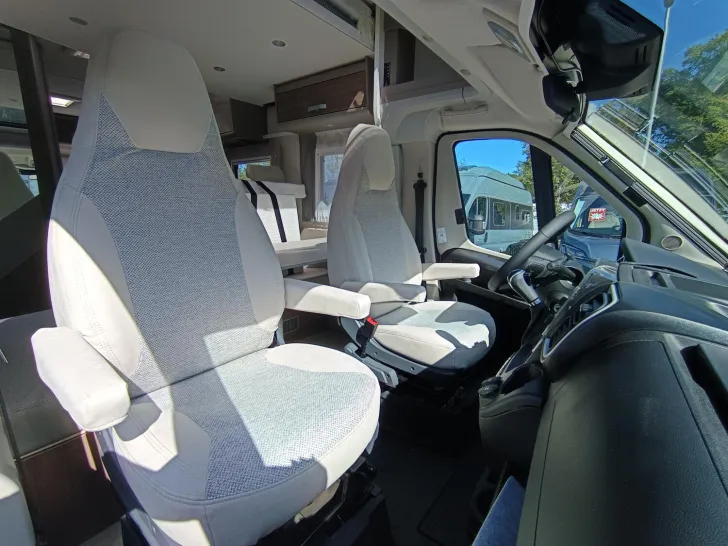 Fahrzeugbild Carado T 448 140PS Autom, 4 Schlafplätze, Dieselheizung #10
