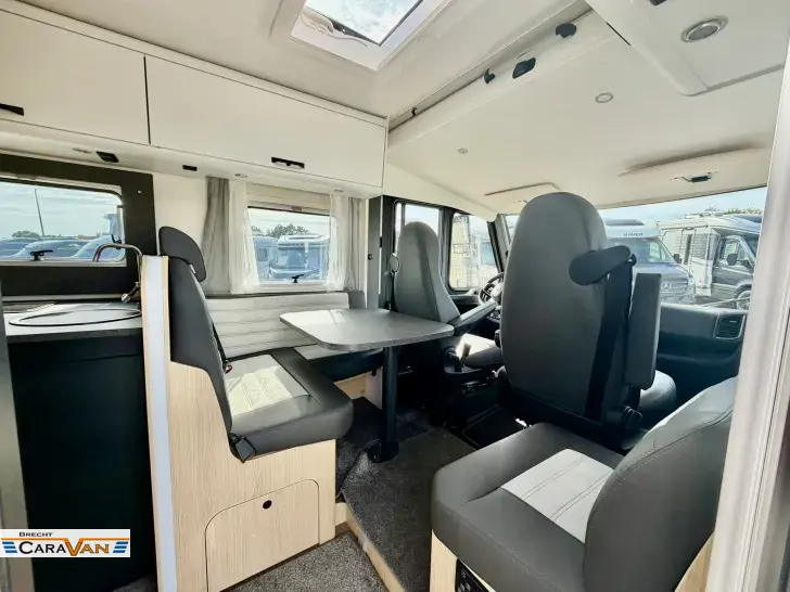 Fahrzeugbild Sunlight I 68 Adventure Edition Stützen, Luftfeder NP120T #3