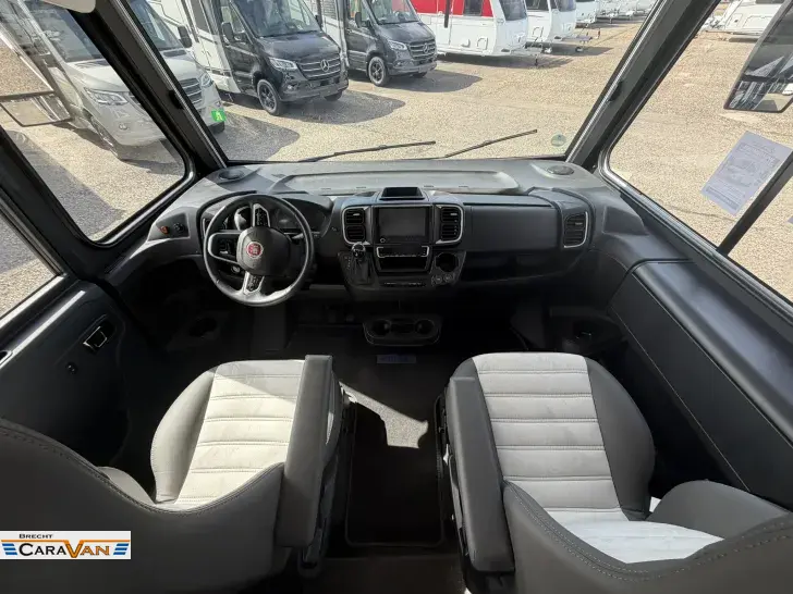 Fahrzeugbild Sunlight I 68 Adventure Edition Stützen, Luftfeder NP120T #10