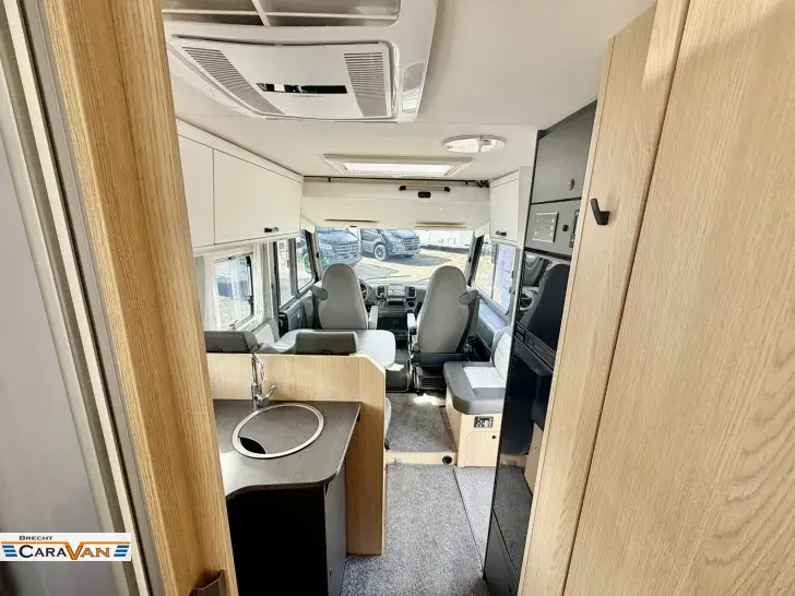 Fahrzeugbild Sunlight I 68 Adventure Edition Stützen, Luftfeder NP120T #4