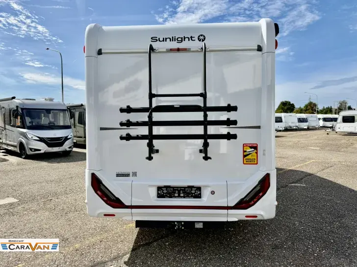 Fahrzeugbild Sunlight I 68 Adventure Edition Stützen, Luftfeder NP120T #25