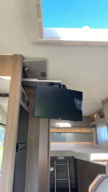 TV Carado I 338 pro +