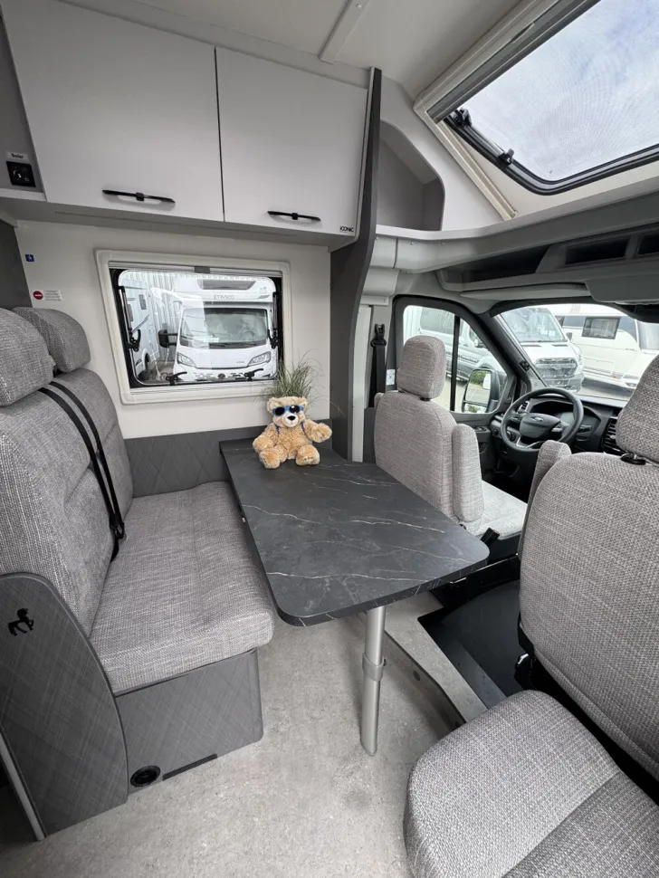 Fahrzeugbild Etrusco V Ford 6.8 SF #7
