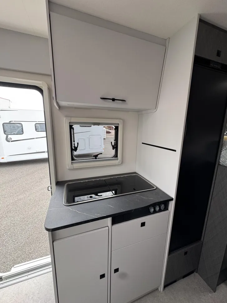 Fahrzeugbild Etrusco V Ford 6.8 SF #8