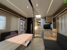 Fahrzeugbild Challenger Teilintegriert Graphite Edition 270 Automatik #10