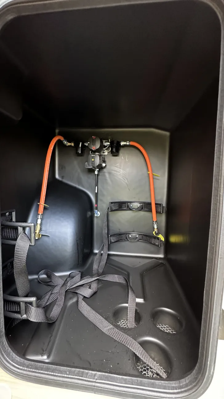 Fahrzeugbild Roadcar R 600 Citroen 165 PS mit Aufstelldach #17