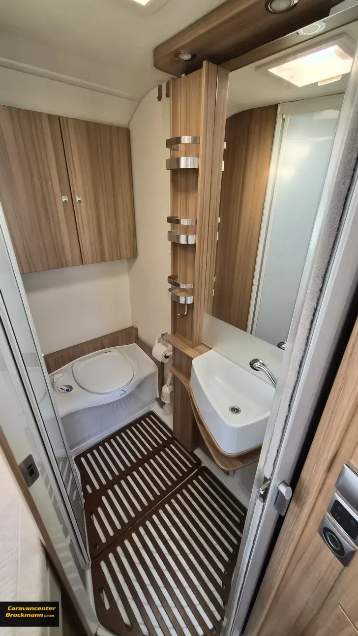 Fahrzeugbild Knaus Sun TI 650 MF Platinum TOP gepflegtes Hallenfahrzeug #16
