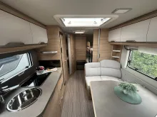 Fahrzeugbild Knaus Südwind 580 QS Black Selection Fußbodenerwärmung #6