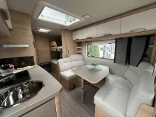 Fahrzeugbild Knaus Südwind 580 QS Black Selection Fußbodenerwärmung #7