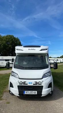 Frontal Vorne Hobby ONTOUR T 700 FH
