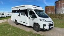 Schräg Vorne Hobby ONTOUR T 700 FH