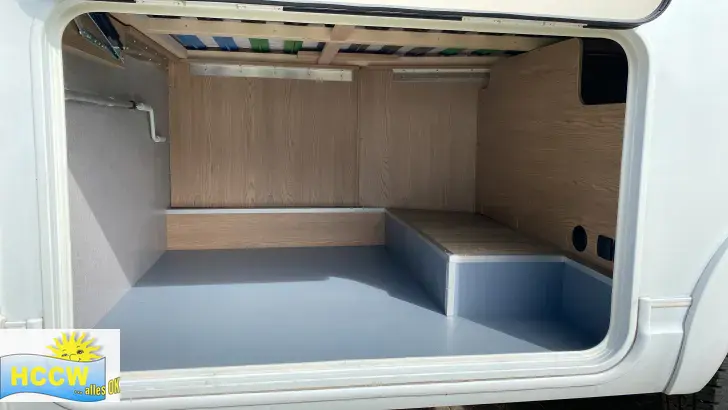 Heckgarage Hobby ONTOUR T 700 FH