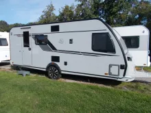 Fahrzeugbild Knaus Südwind 540 FDK Black Selection bis 7 Schlafplätze #7