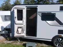 Fahrzeugbild Knaus Südwind 540 FDK Black Selection bis 7 Schlafplätze #30