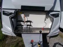 Fahrzeugbild Knaus Südwind 540 FDK Black Selection bis 7 Schlafplätze #34