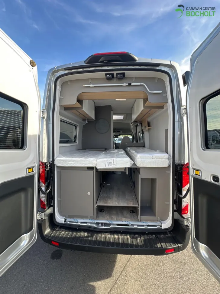 Fahrzeugbild LMC Innovan 592 Silver Edition Modell 2026 / Automatik #5
