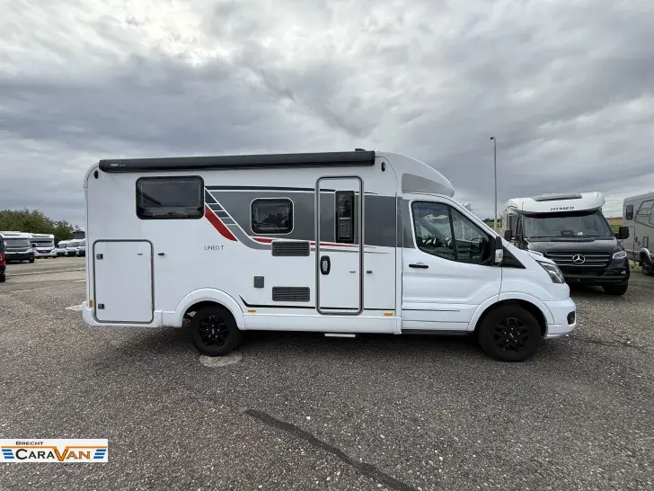 Fahrzeugbild Bürstner Lineo T 620 G Super Preis - ex. Mietfahrzeug #12