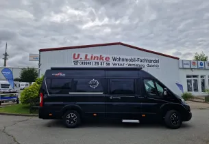 Bild Van First Class - Two Rooms 640 LE  ...