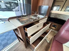 Fahrzeugbild Pössl D-Line Roadcruiser Revolution Sat - TV - Markise - Luftfeder #11