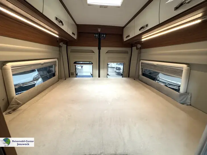 Fahrzeugbild Pössl D-Line Roadcruiser Revolution Sat - TV - Markise - Luftfeder #14