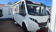 Schräg Vorne Dethleffs Globebus I 6 mit Solar und Sat