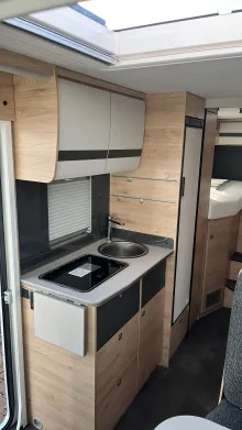 Küchen Dethleffs Globebus I 6 mit Solar und Sat