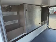 Fahrzeugbild Bürstner Signature SFT 7.5 AT8G+Hubbett+alle Pak+L-Sitzb. #8
