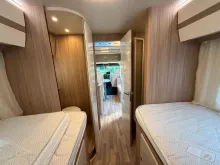 Fahrzeugbild Ahorn Camp Canada TE Plus-Aut-Dachklima-Luftfahrwerk-Ahk #27