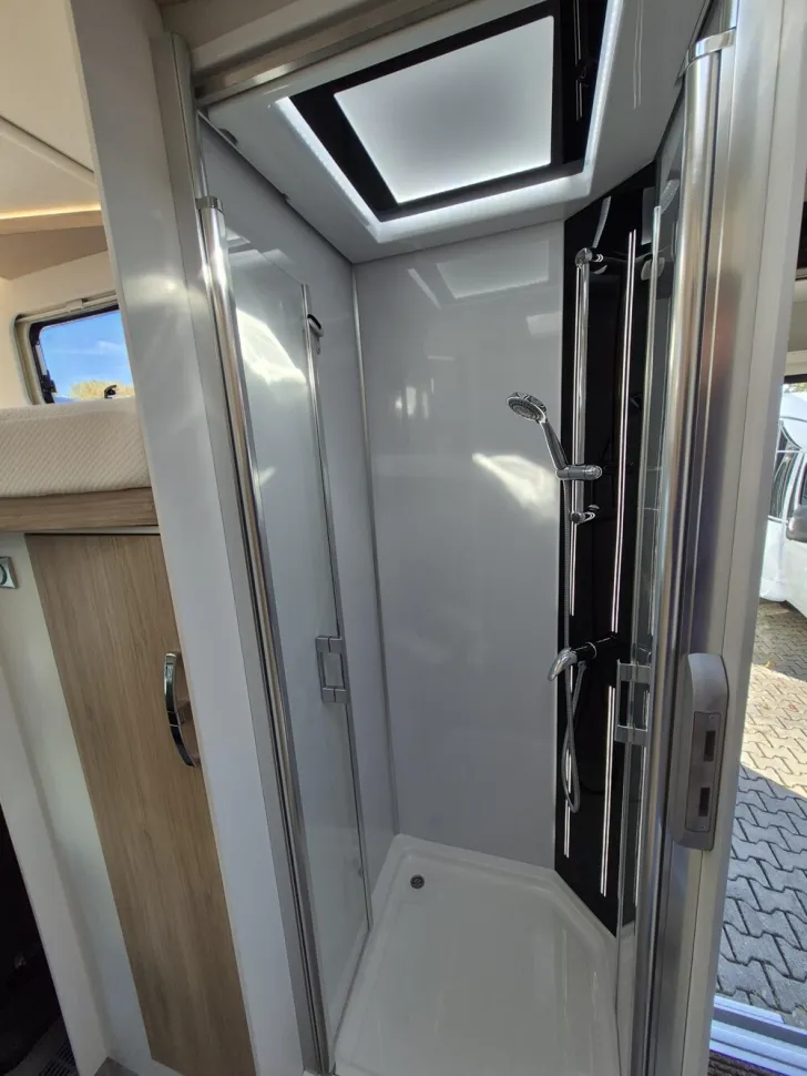 Fahrzeugbild Frankia F-Line A 680 PLUS EDITION TOGETHER #12