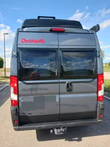 Grundriss Tag Dethleffs Globetrail 600 DK Neuwertig