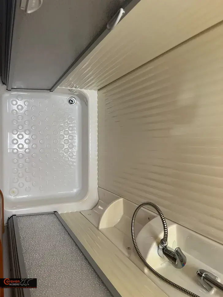 Fahrzeugbild Dethleffs Premium Class I 7876 #13