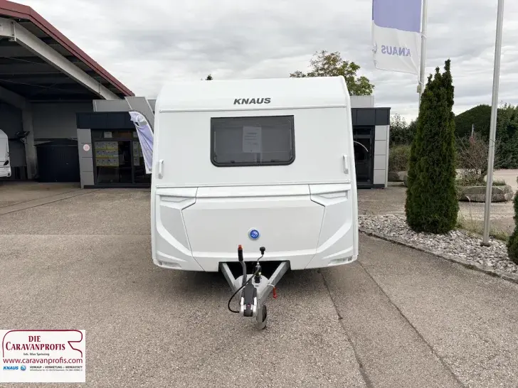 Fahrzeugbild Knaus Sport 400 LK 2027 Festbett 1400kg #8