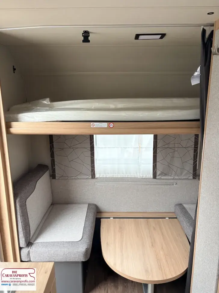 Fahrzeugbild Knaus Sport 400 LK 2027 Festbett 1400kg #15
