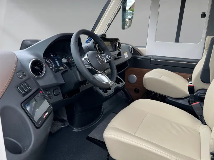Fahrzeugbild chic c-line I 4.9 LE L Carthago Selection (354) #9