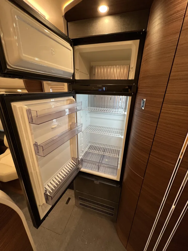 Fahrzeugbild chic c-line I 4.9 LE L Carthago Selection (354) #23